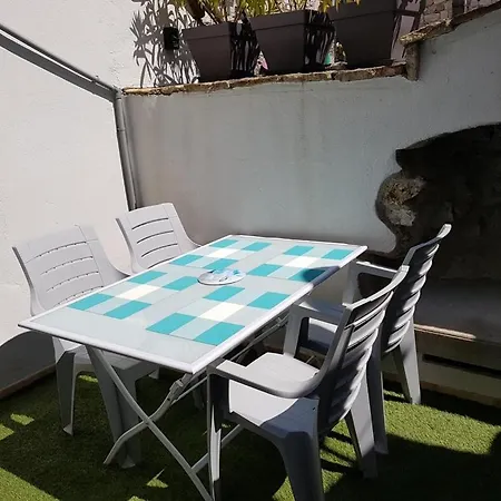 Holiday home Luna Meuble *** Climatise A Village