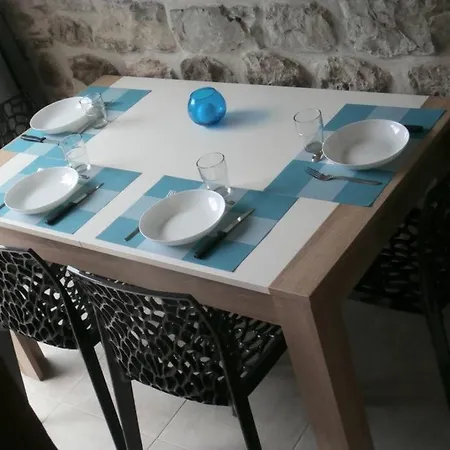 Holiday home Luna Meuble *** Climatise A Village